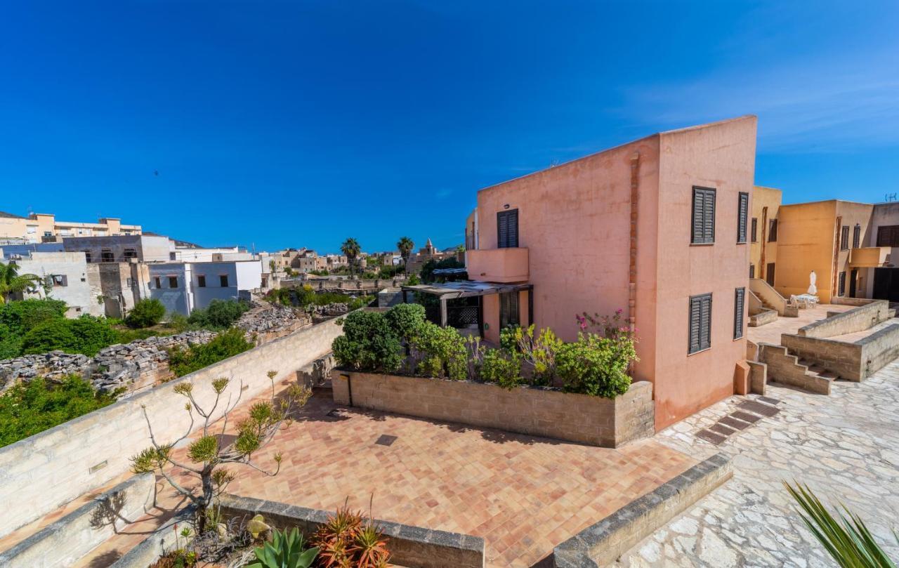 Elimi Favignana Apartments - Residence In Citta Екстериор снимка